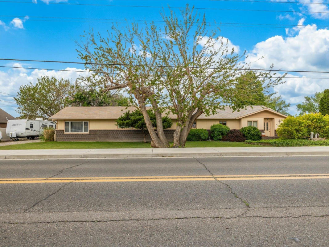 3085 F 1/2 RD, GRAND JUNCTION, CO 81504, photo 1 of 29
