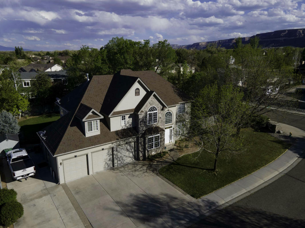 702 WOODLAND COUNTRY DR, GRAND JUNCTION, CO 81507, photo 1 of 42