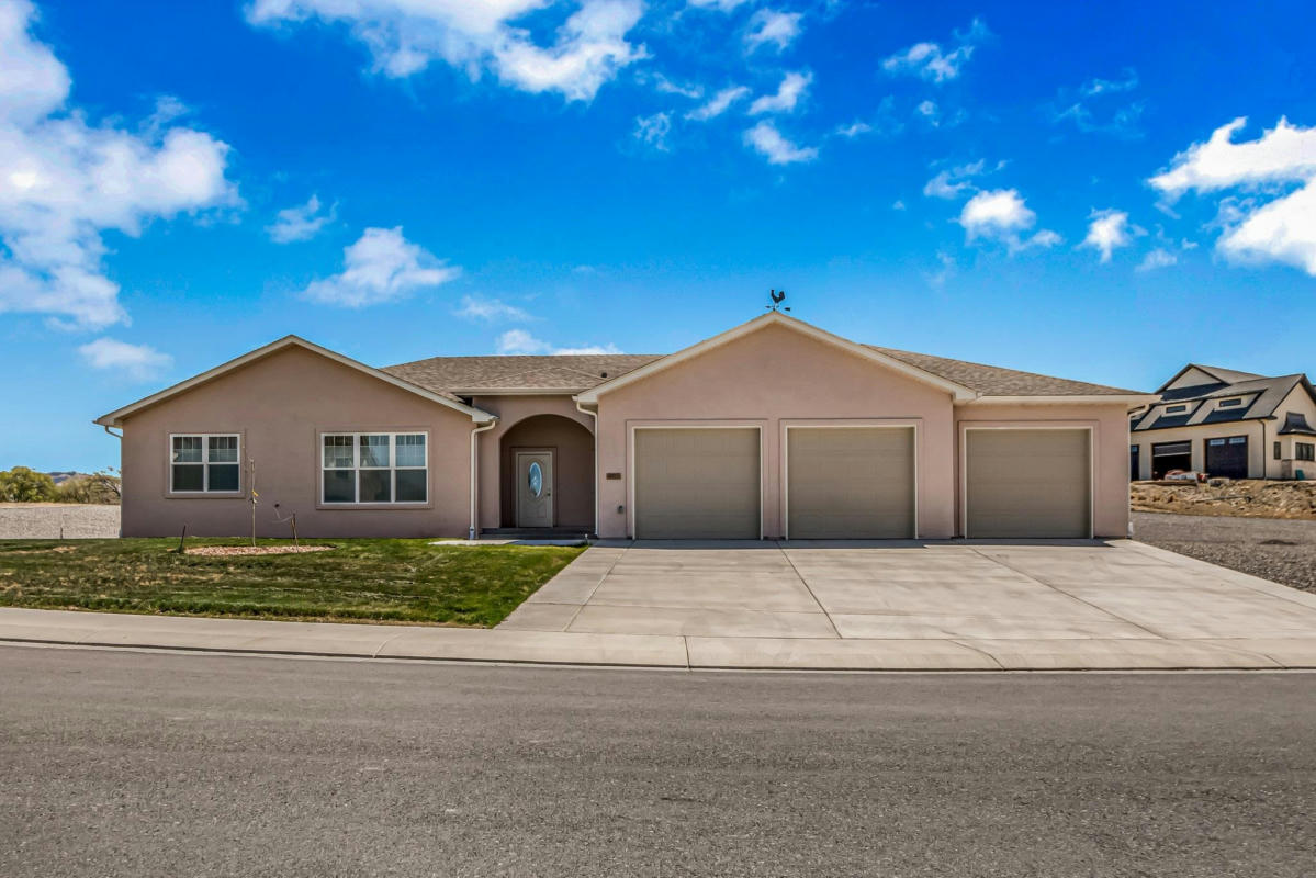 886 QUAIL MEADOWS CT, GRAND JUNCTION, CO 81505, photo 1 of 34