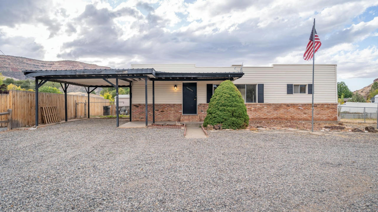 441 S CAMP RD, GRAND JUNCTION, CO 81507, photo 1 of 37