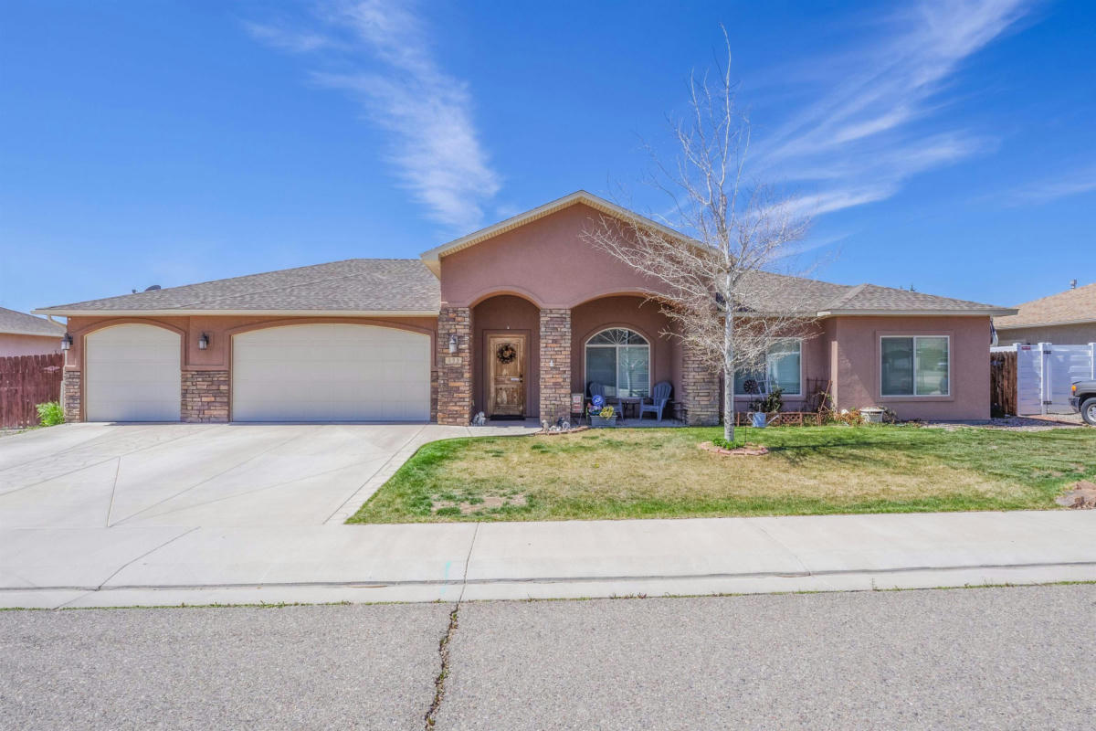 653 HUNTINGTON RD, GRAND JUNCTION, CO 81504, photo 1 of 22
